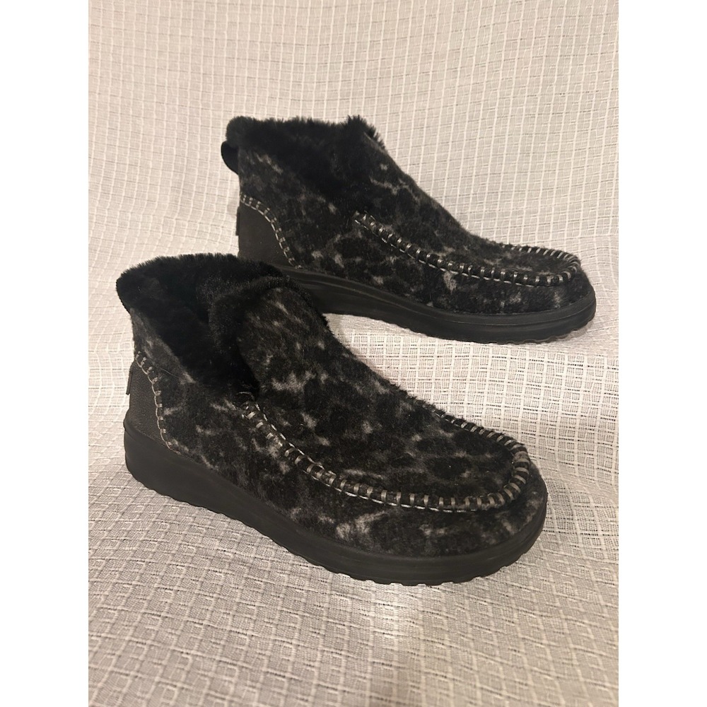 Hey Dude Black and Gray Ankle Boots